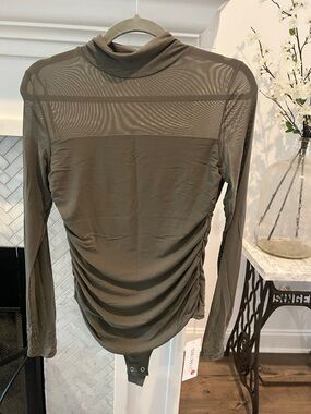 ReoRia Olive Ruched Long Sleeve Bodysuit